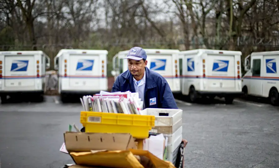 Does USPS Deliver Packages To Your Door Or Mailbox? 2022