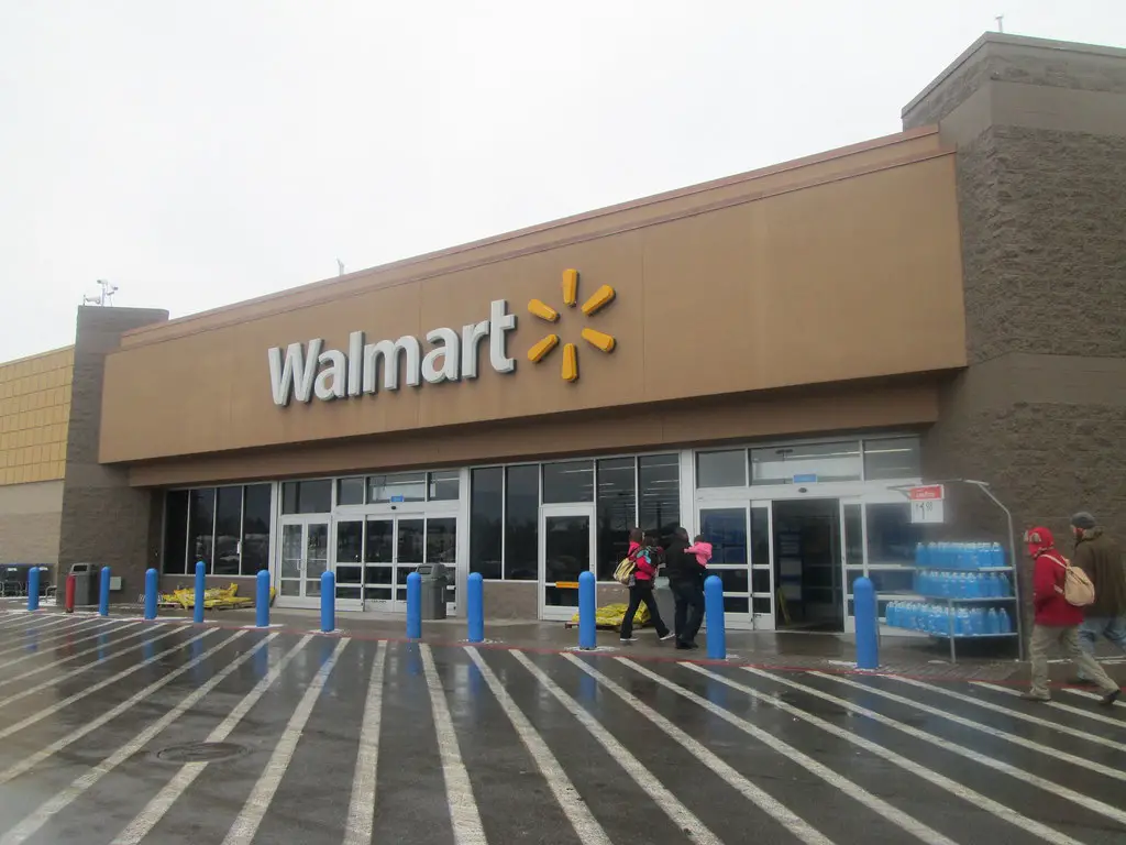 Overnight Parking At Walmart Safe