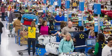 When Does Walmart Restock In 2022? (Days, Items + Times)